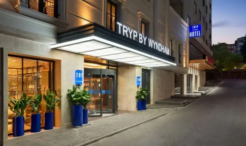 هتل تریپ بای ویندهام استانبول (Tryp By Wyndham Istanbul Beyoglu)