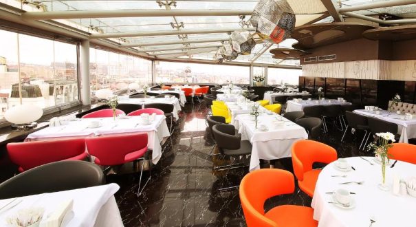 سالن غذاخوری ۲